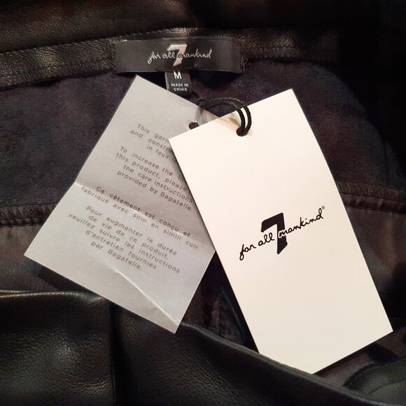 7 For All Mankind NEW Parisian Chic Coated Faux Leather Wide Crop Leg Pant L - Picture 5 of 11